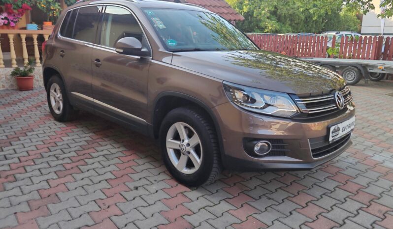 
								Volkswagen Tiguan 2.0 TDI Sport & Style 4Motion BlueMotion Tech full									