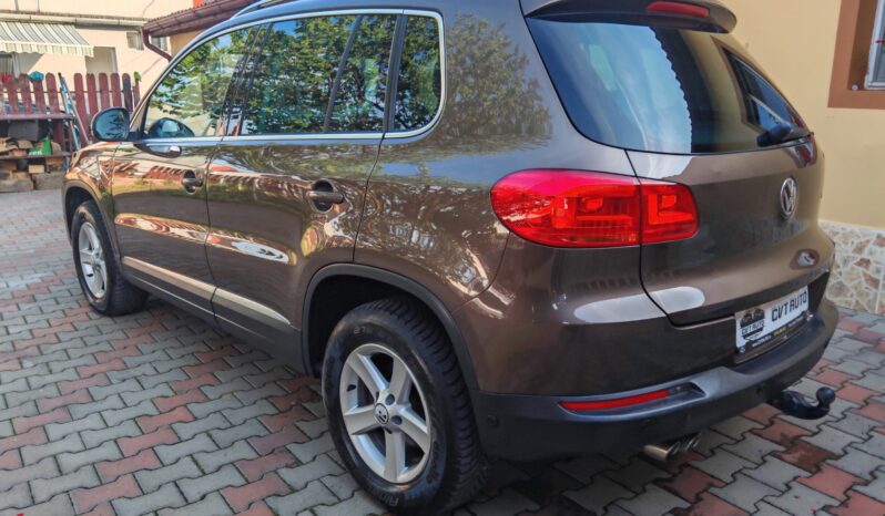 
								Volkswagen Tiguan 2.0 TDI Sport & Style 4Motion BlueMotion Tech full									