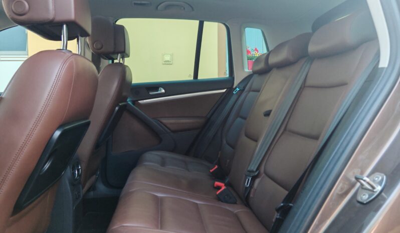 
								Volkswagen Tiguan 2.0 TDI Sport & Style 4Motion BlueMotion Tech full									