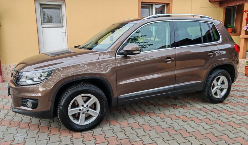
								Volkswagen Tiguan 2.0 TDI Sport & Style 4Motion BlueMotion Tech full									