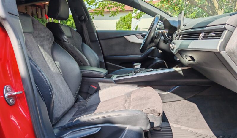 
								Audi A5 Sportback S-Line full									