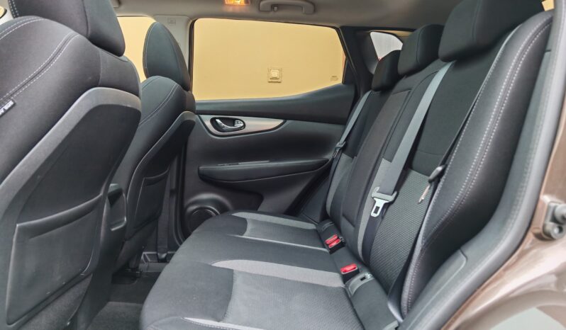 
								Nissan Qashqai 1.3 DIG-T N-Connecta full									
