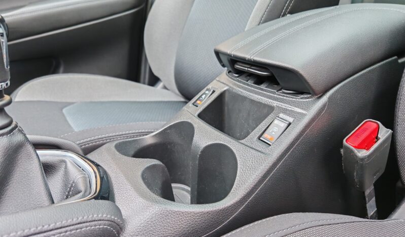 
								Nissan Qashqai 1.3 DIG-T N-Connecta full									