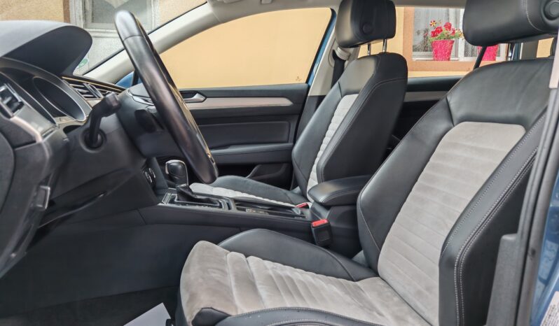 
								Volkswagen Passat 2.0 TDI Highline BlueMotion Tech full									