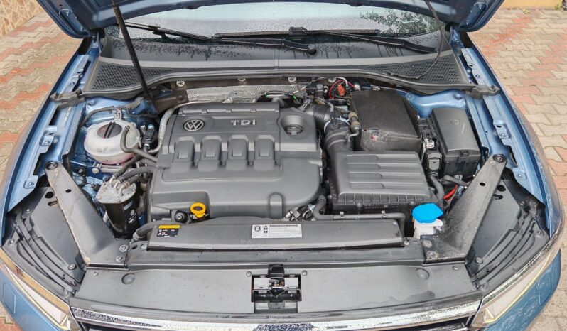 
								Volkswagen Passat 2.0 TDI Highline BlueMotion Tech full									
