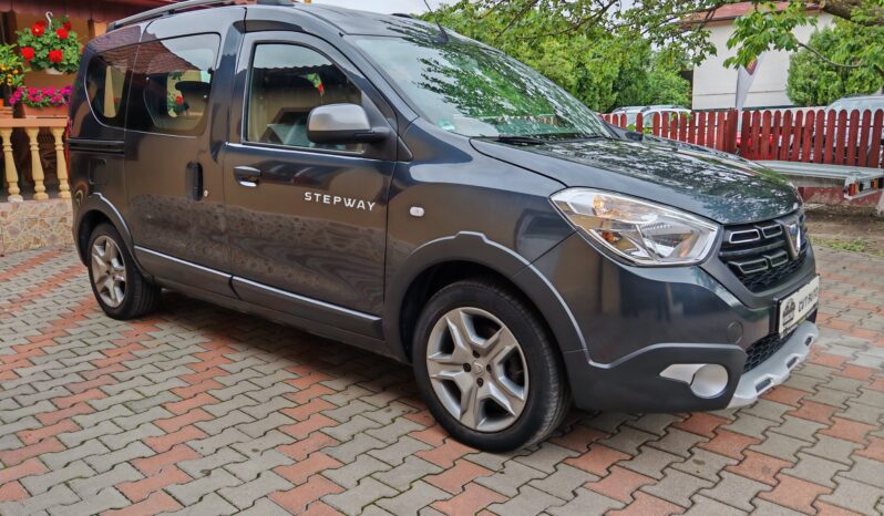 
								Dacia Dokker 1.3 TCe Stepway Plus full									