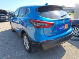
										Nissan Qashqai 1.5 Turbodiesel N-Connecta full									