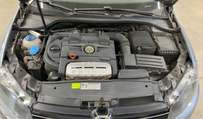 
								Volkswagen Golf VI 1.4 TSI Highline full									