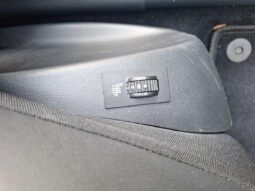 
										Peugeot 2008 1.2 PureTech Allure full									