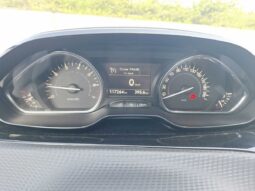 
										Peugeot 2008 1.2 PureTech Allure full									