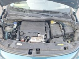 
										Peugeot 2008 1.2 PureTech Allure full									
