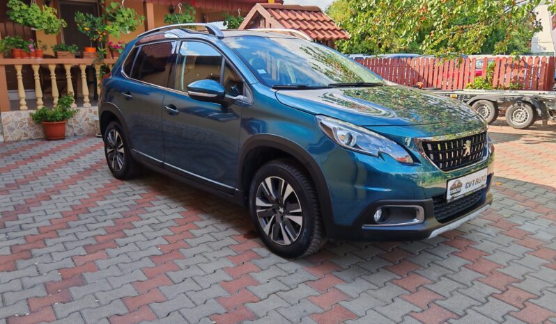 
								Peugeot 2008 1.2 PureTech Allure full									