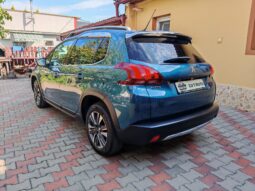
										Peugeot 2008 1.2 PureTech Allure full									