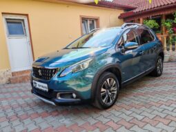 
										Peugeot 2008 1.2 PureTech Allure full									