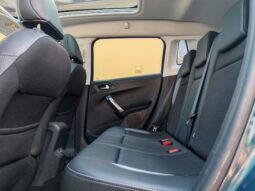 
										Peugeot 2008 1.2 PureTech Allure full									