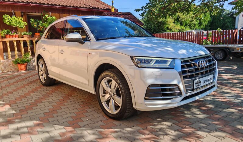 
								Audi Q5 2.0 TDI quattro Sport full									