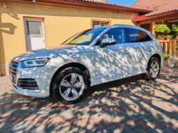 
										Audi Q5 2.0 TDI quattro Sport full									