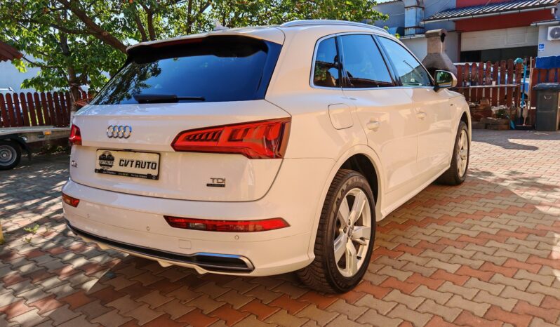 
								Audi Q5 2.0 TDI quattro Sport full									
