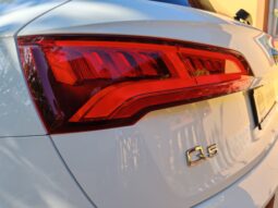 
										Audi Q5 2.0 TDI quattro Sport full									