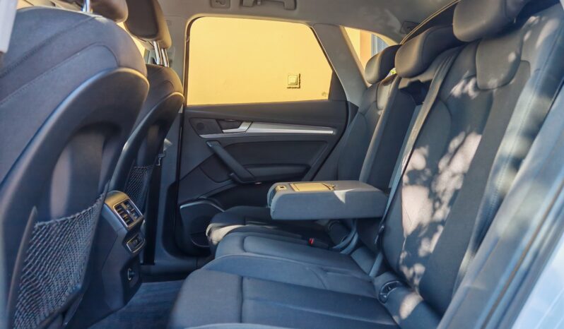 
								Audi Q5 2.0 TDI quattro Sport full									