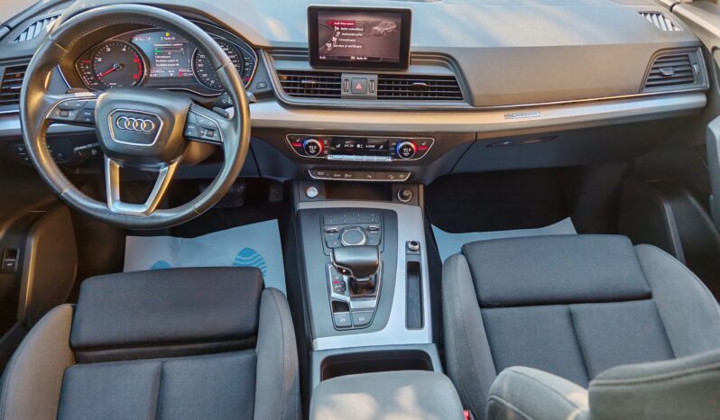 
								Audi Q5 2.0 TDI quattro Sport full									