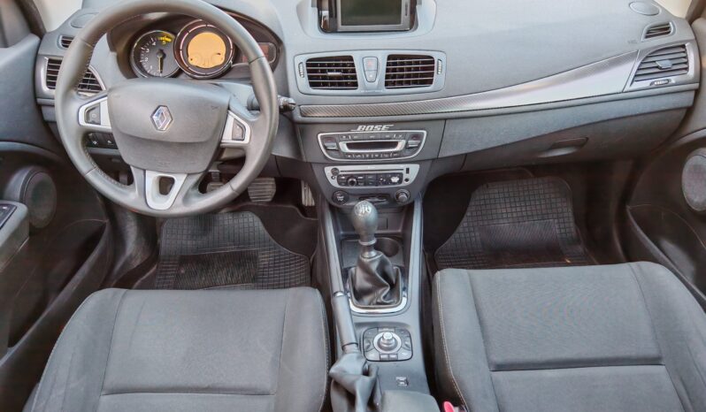 
								Renault Megane 1.5 dci 110 cp full									
