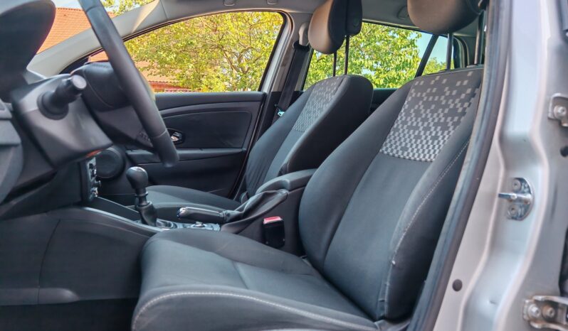 
								Renault Megane 1.5 dci 110 cp full									
