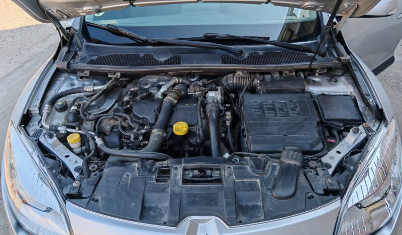 
								Renault Megane 1.5 dci 110 cp full									