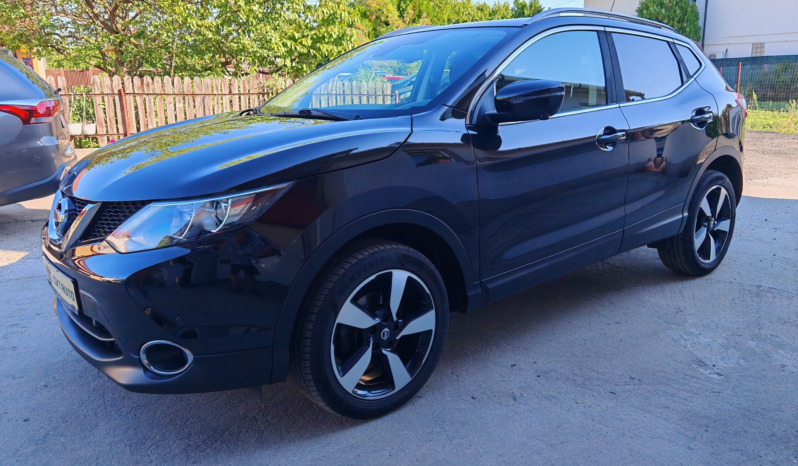 
								Nissan Qashqai 1.5 Turbodiesel 360 N-Conecta full									