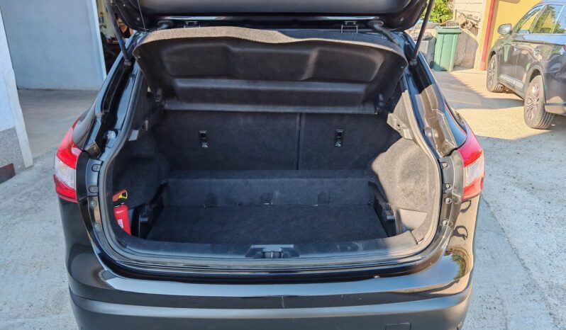 
								Nissan Qashqai 1.5 Turbodiesel 360 N-Conecta full									