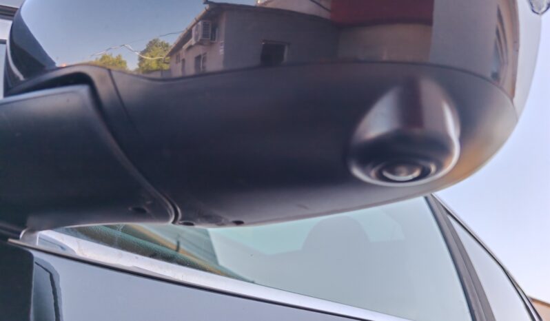 
								Nissan Qashqai 1.5 Turbodiesel 360 N-Conecta full									