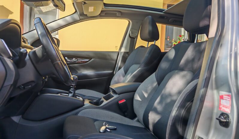 
								Nissan Qashqai 1.5 dCi N-Conecta full									