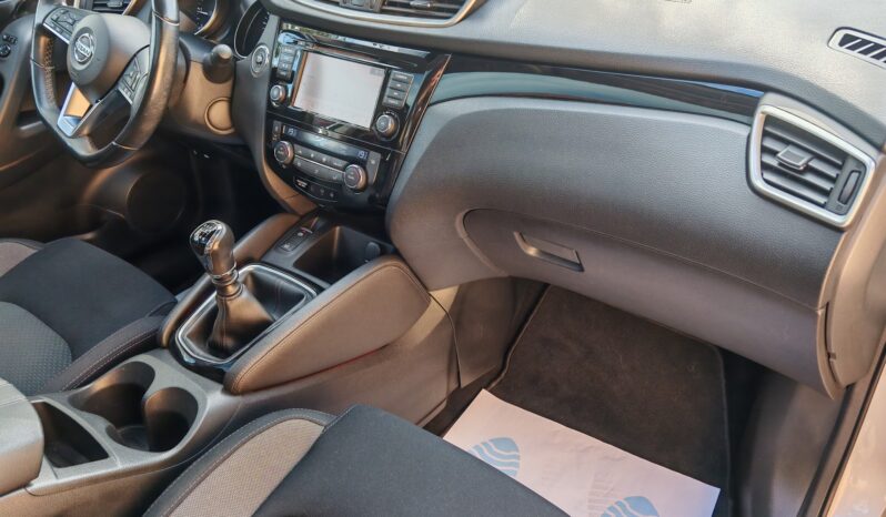 
								Nissan Qashqai 1.5 dCi N-Conecta full									