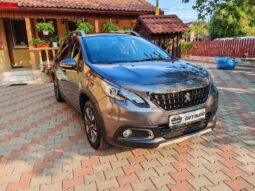 
										Peugeot 2008 1.2 PureTech Allure full									