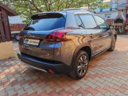 
										Peugeot 2008 1.2 PureTech Allure full									