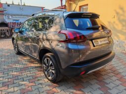 
										Peugeot 2008 1.2 PureTech Allure full									