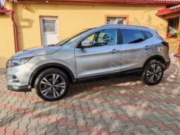 
										Nissan Qashqai 1.5 Turbodiesel N-Connecta full									