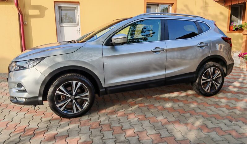 
								Nissan Qashqai 1.5 Turbodiesel N-Connecta full									