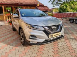 
										Nissan Qashqai 1.5 Turbodiesel N-Connecta full									