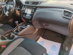 
										Nissan Qashqai 1.5 Turbodiesel N-Connecta full									