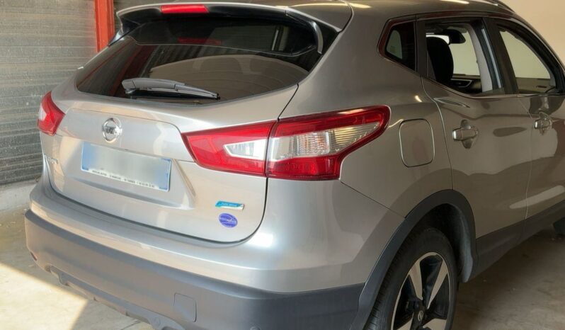 
								Nissan Qashqai 1.5 Turbodiesel N-Connecta full									
