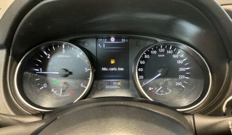 
								Nissan Qashqai 1.5 dCi Tekna full									