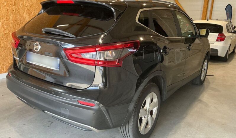 
								Nissan Qashqai 1.5 dCi Tekna full									