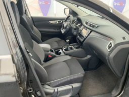 
										Nissan Qashqai 1.3 DIG-T N-Connecta full									