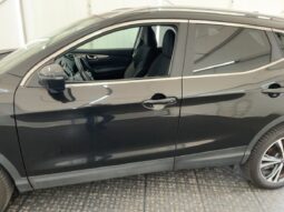 
										Nissan Qashqai 1.3 DIG-T N-Connecta full									