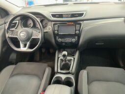 
										Nissan Qashqai 1.3 DIG-T N-Connecta full									
