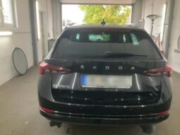 
										Skoda Octavia 2.0 TDI First Edition full									