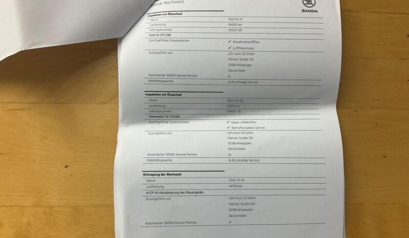 
								Skoda Octavia 2.0 TDI First Edition full									